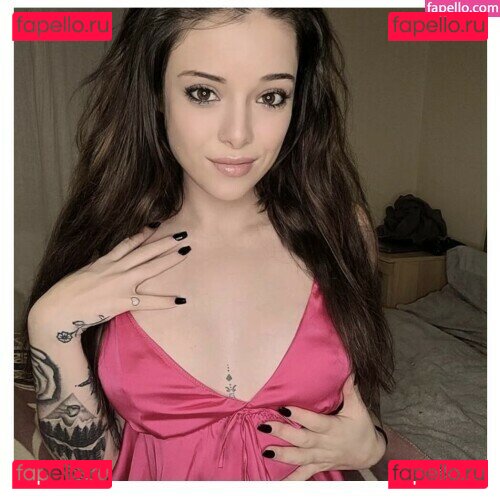 Lucyaprilx / Motoluly Onlyfans Photo Gallery 