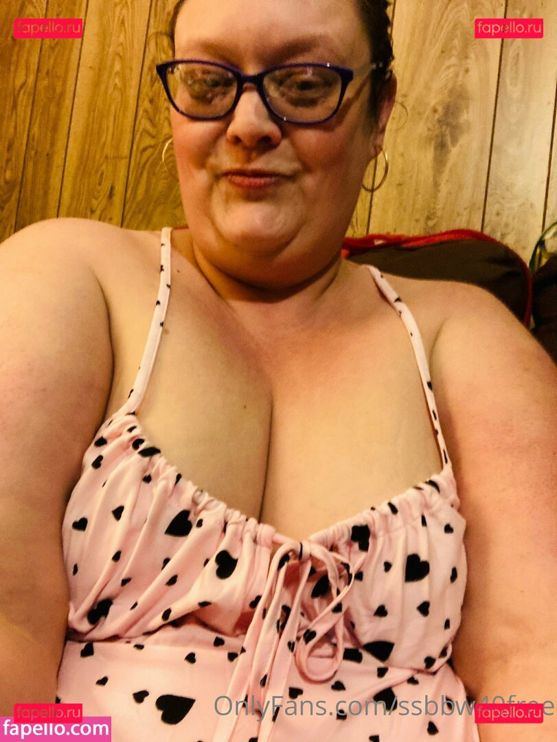 ssbbw40free / ssbbw4red20 Onlyfans Photo Gallery 