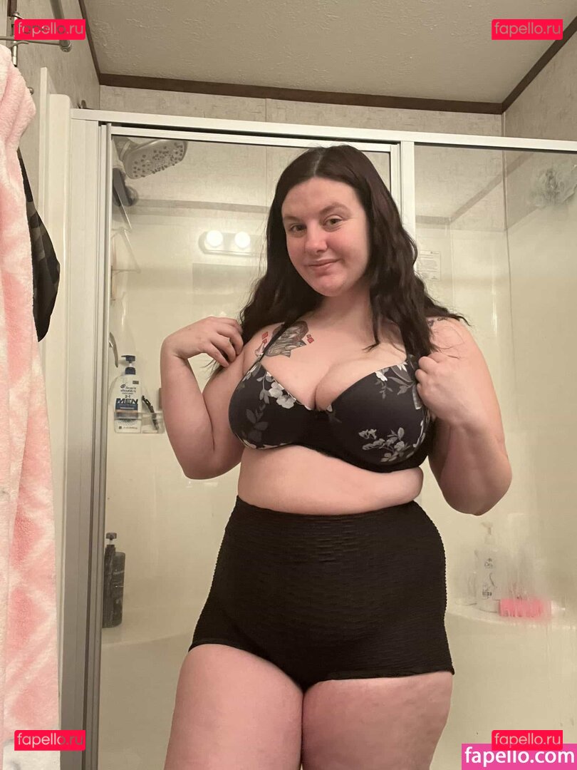 Beautybeast420 / https: / spiceykitty69 Onlyfans Photo Gallery 