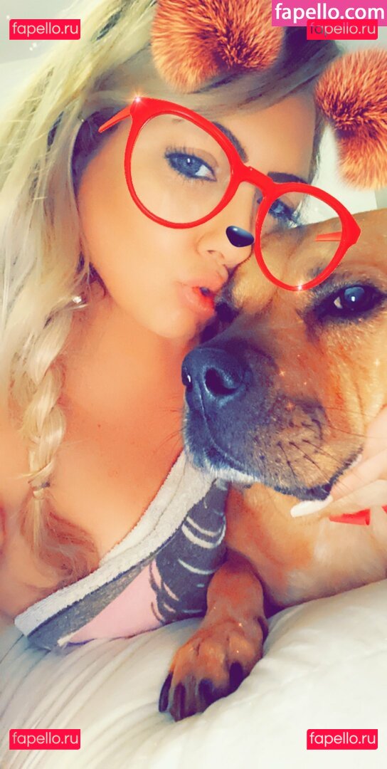 casssidyfree / finallyfreecassidy Onlyfans Photo Gallery 