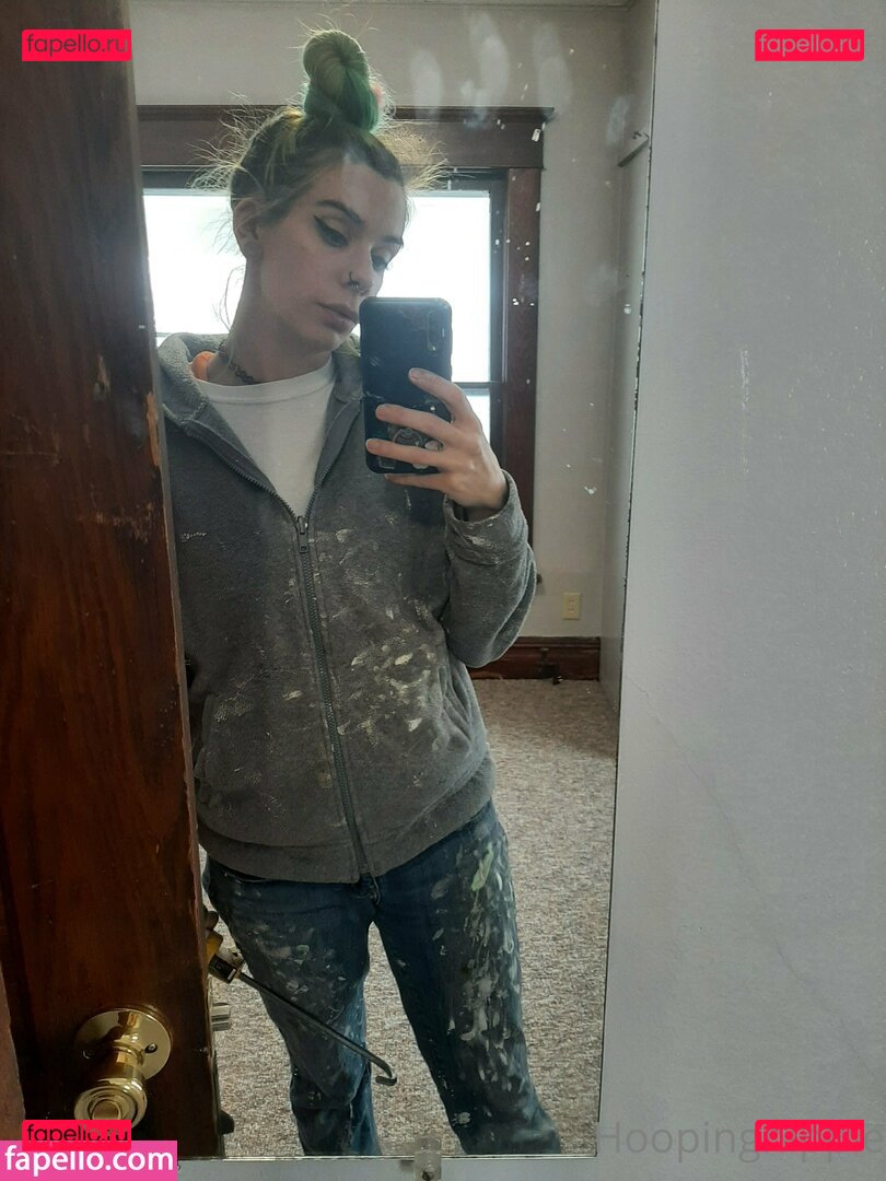 hoopinghippie23 / hoopinokiie_ Onlyfans Photo Gallery 