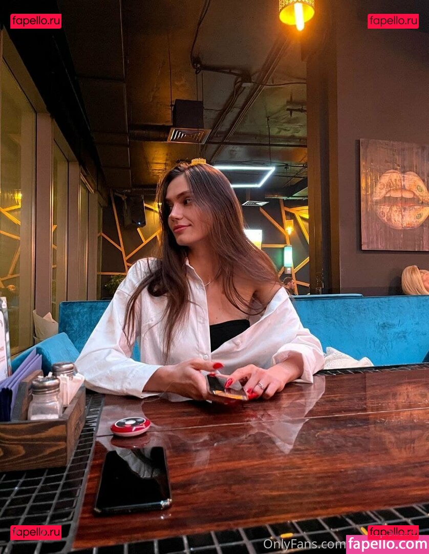 karamelka_kat / karamelka_katt_ Onlyfans Photo Gallery 