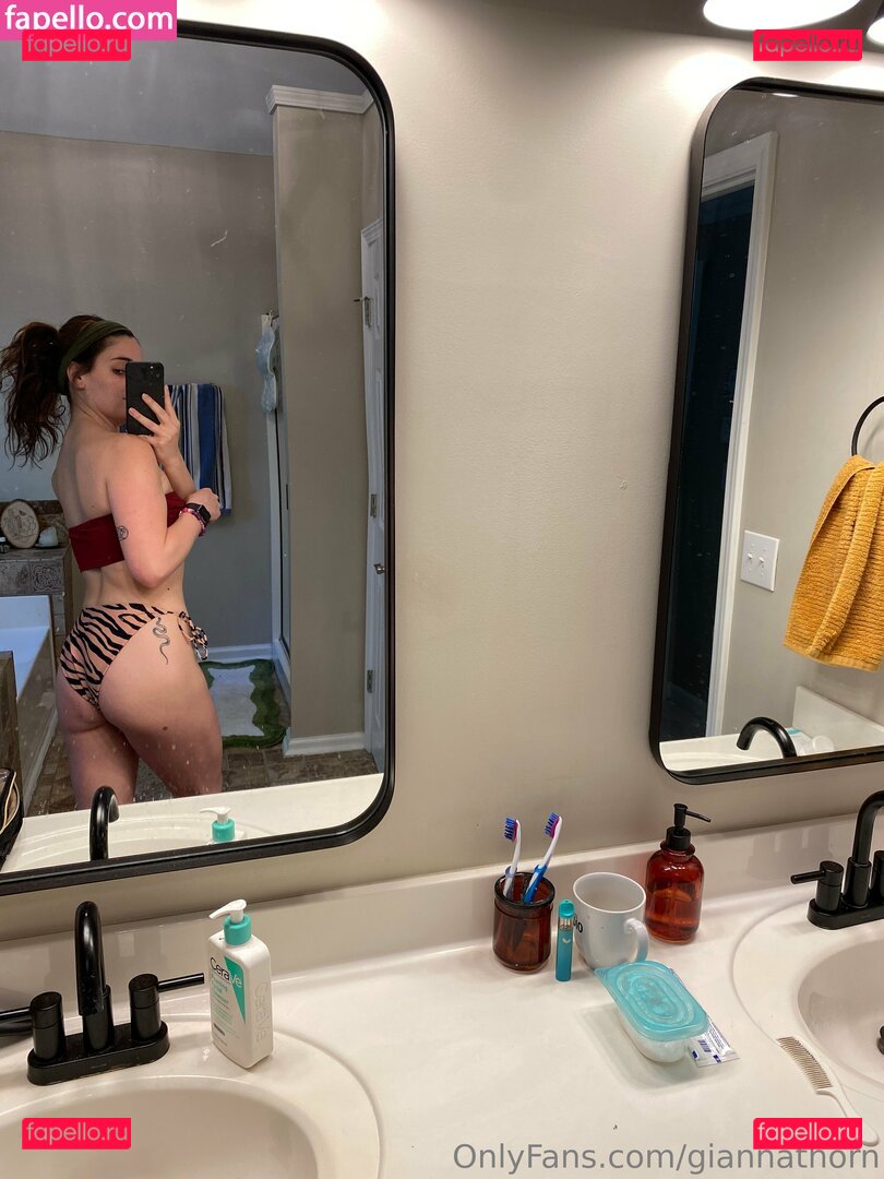 giannathorn Onlyfans Photo Gallery 