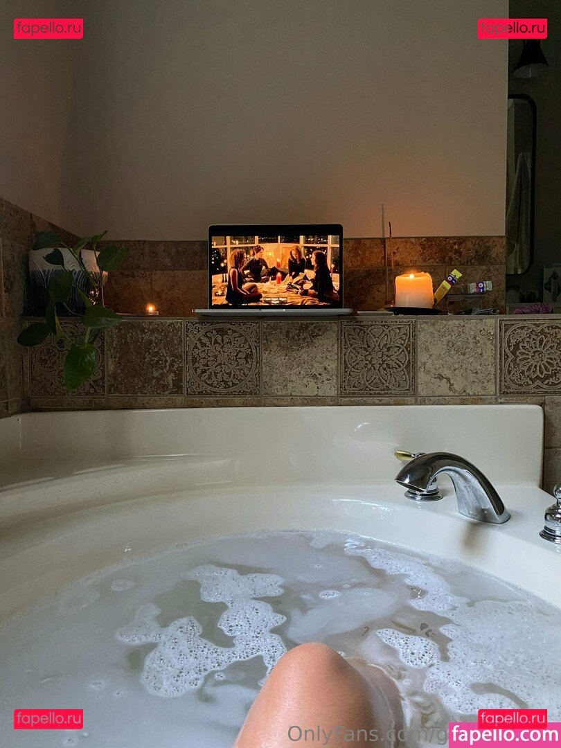 giannathorn Onlyfans Photo Gallery 