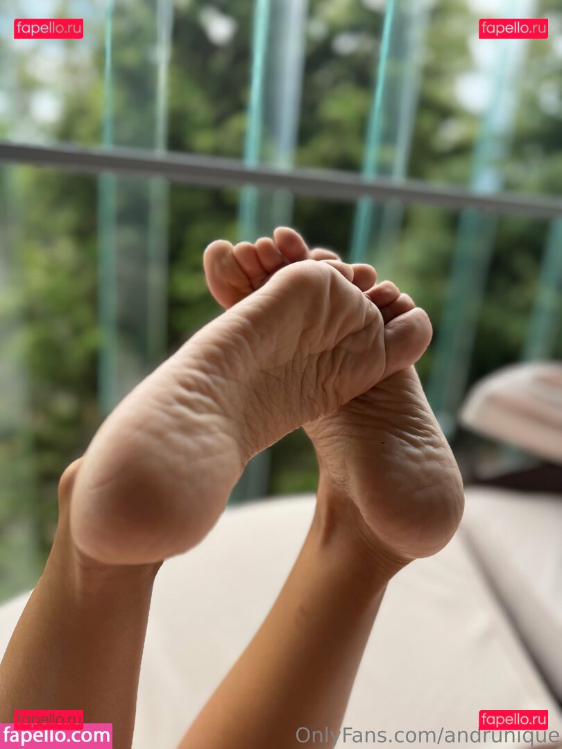 andrunique / danielledavis242 Onlyfans Photo Gallery 