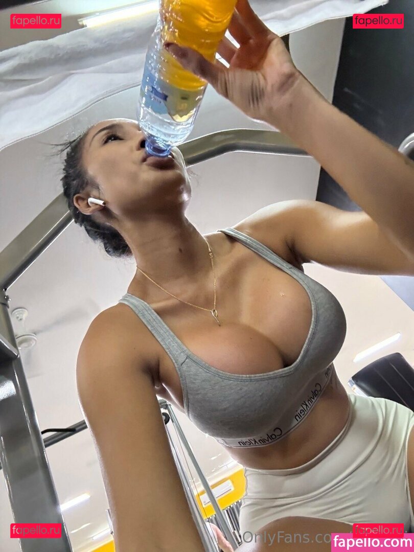 tikathai / tikathai24 Onlyfans Photo Gallery 