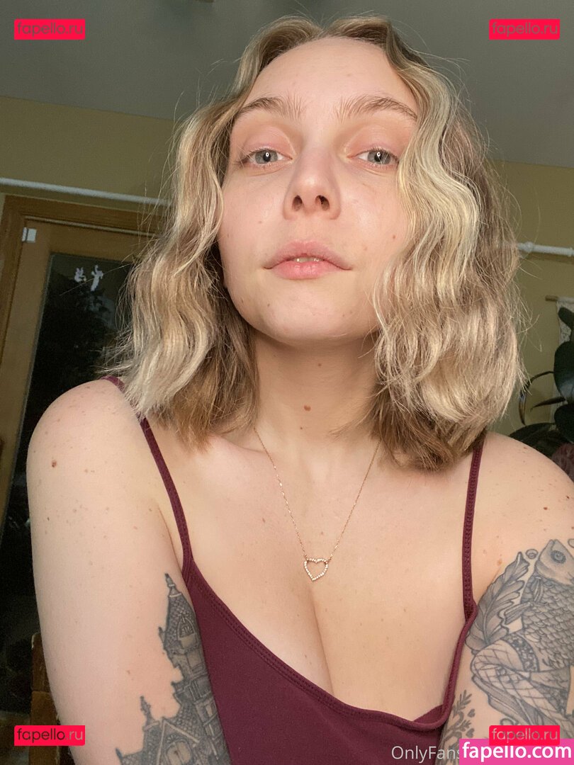 ariberry / ariberry_ Onlyfans Photo Gallery 