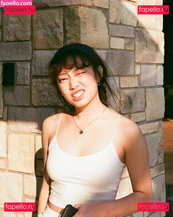 Yujin / yu.z33n Onlyfans Photo Gallery 