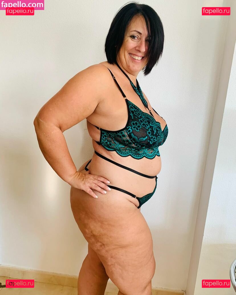 Lucy May / lucy_may_009 / lucy_mayfans Onlyfans Photo Gallery 