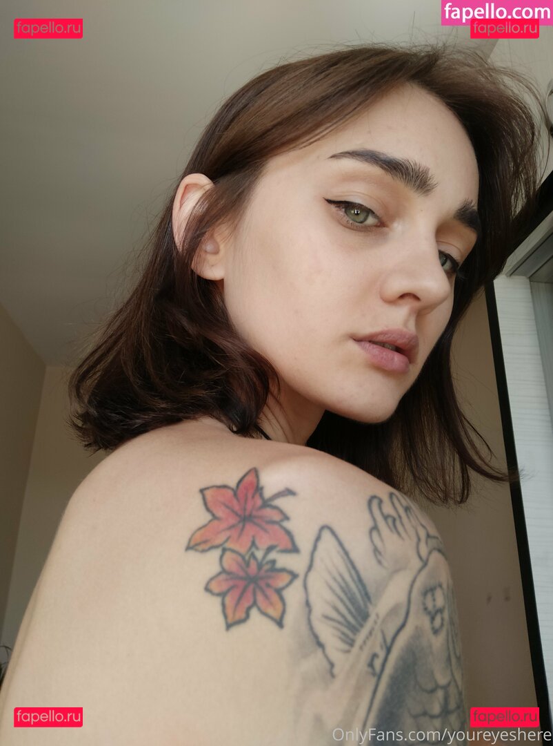 https: / youreyes_here / youreyeshere Onlyfans Photo Gallery 