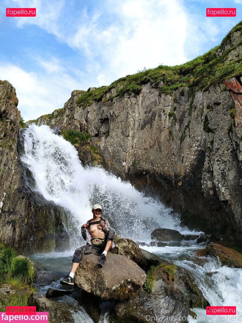 https: / youreyes_here / youreyeshere Onlyfans Photo Gallery 