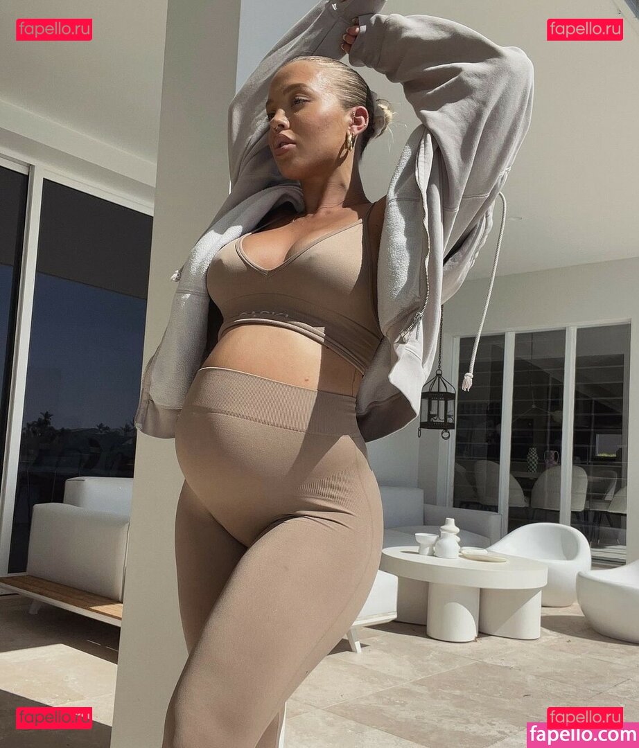 Tammy Hembrow / tammyhembrow Onlyfans Photo Gallery 