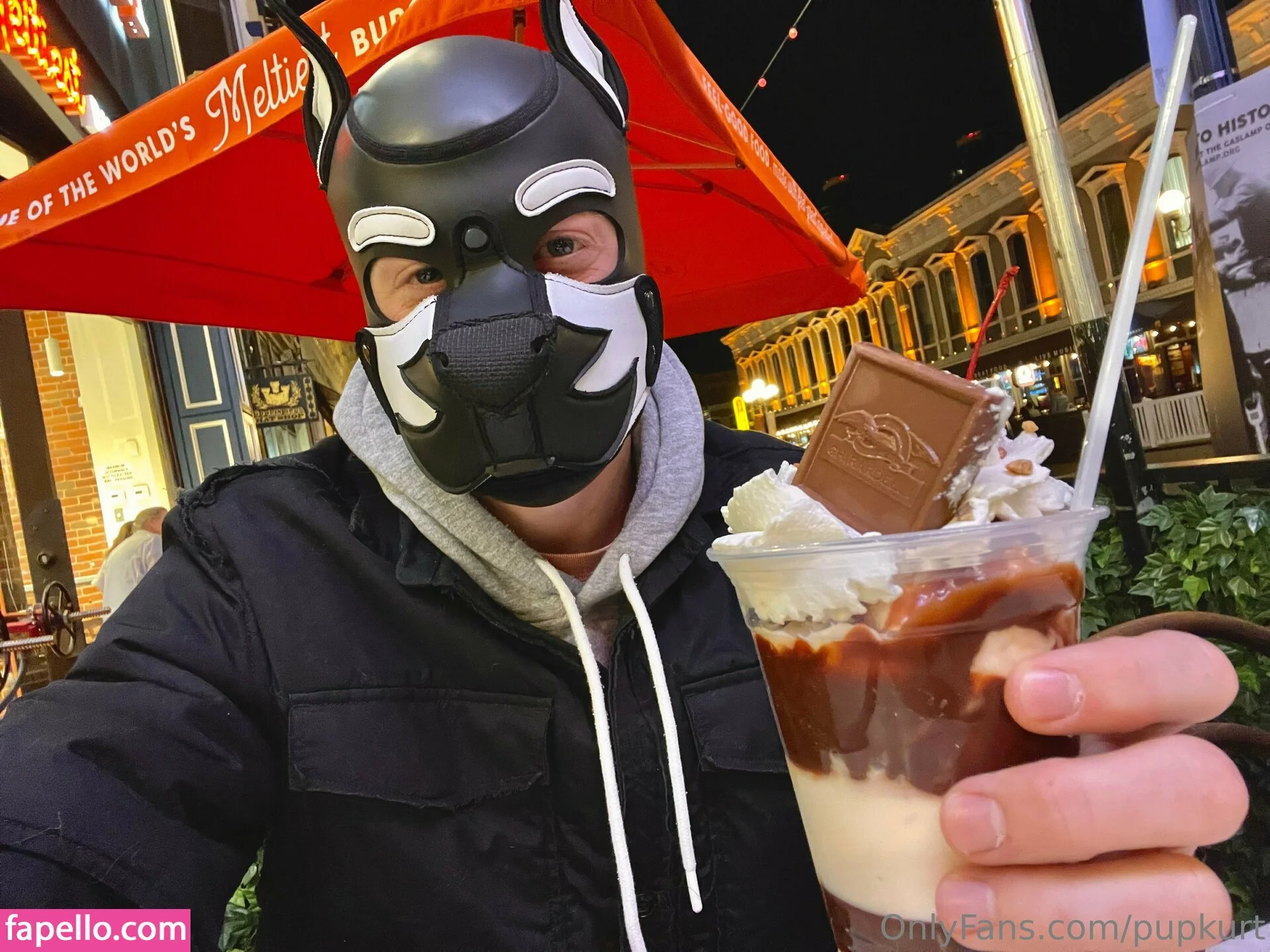 pupkurt Onlyfans Photo Gallery 