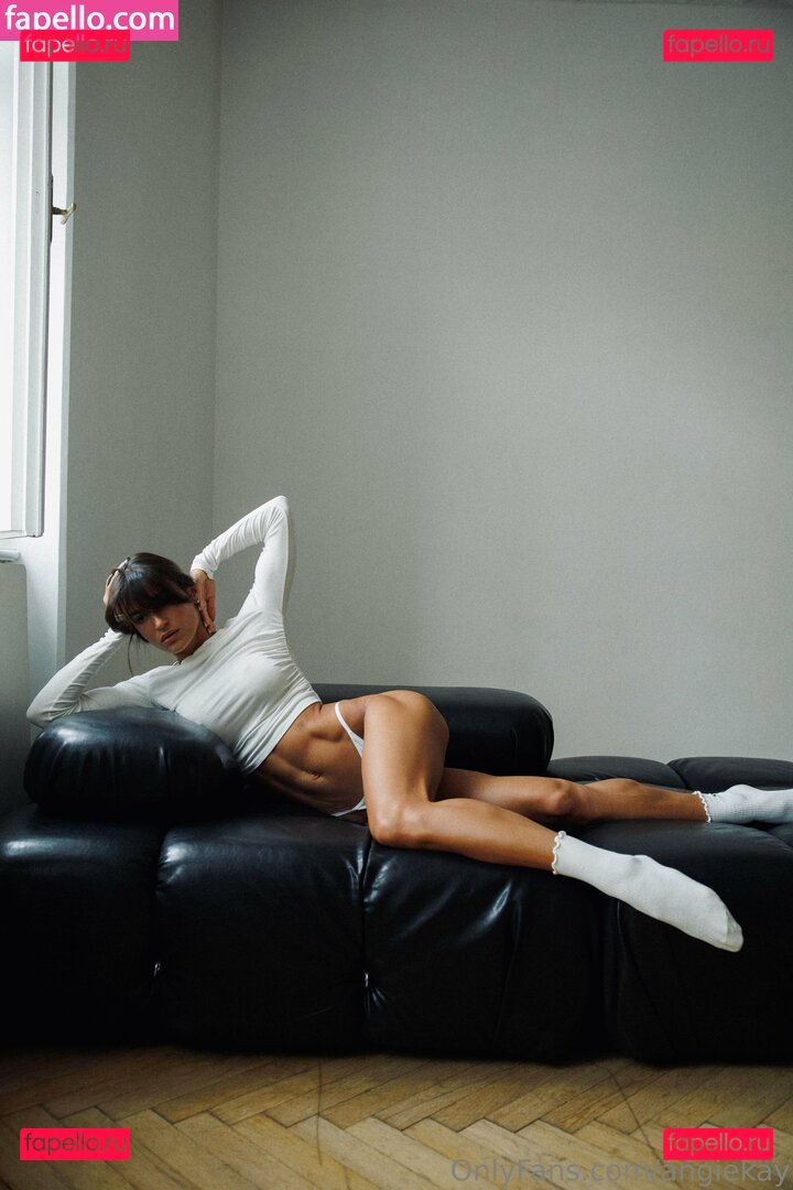 angiekay Onlyfans Photo Gallery 