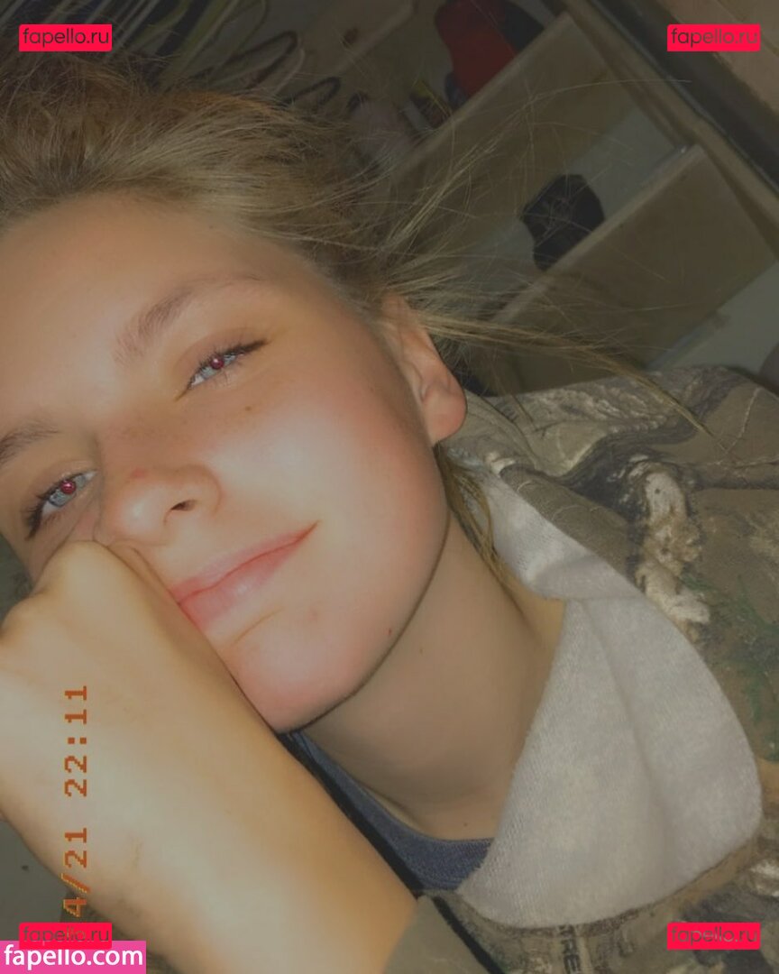 Sexymomma420 / https: / madisonmeyers617 / thicccccmomma Onlyfans Photo Gallery 