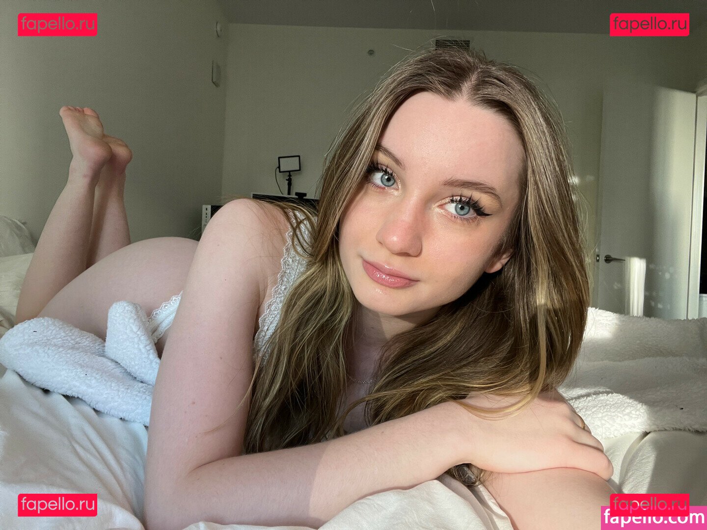 Comflly / comfy_li Onlyfans Photo Gallery 