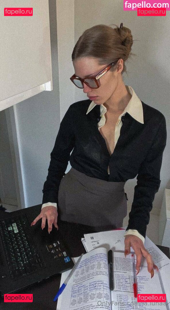 la.lunaa / laluna Onlyfans Photo Gallery 