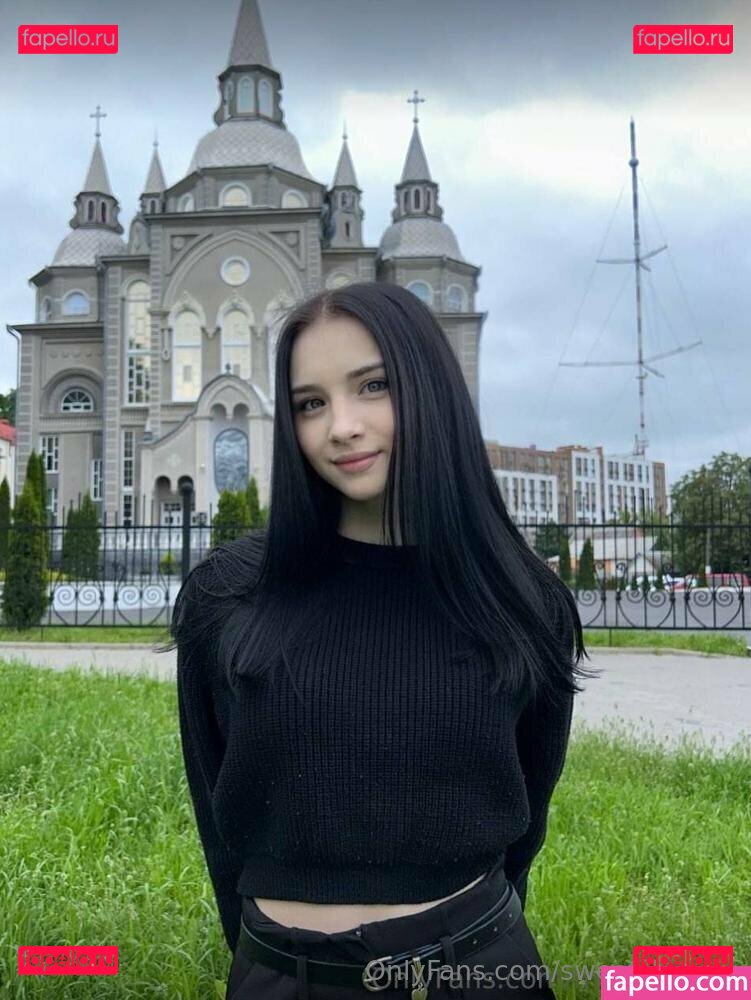 orignlsweetlucy / sweet_lucyyy Onlyfans Photo Gallery 