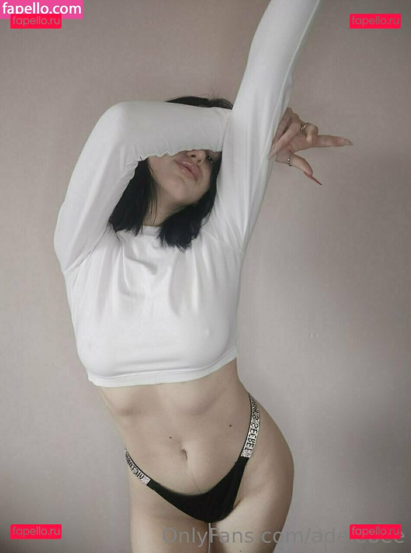 adele.bee / adelebee Onlyfans Photo Gallery 