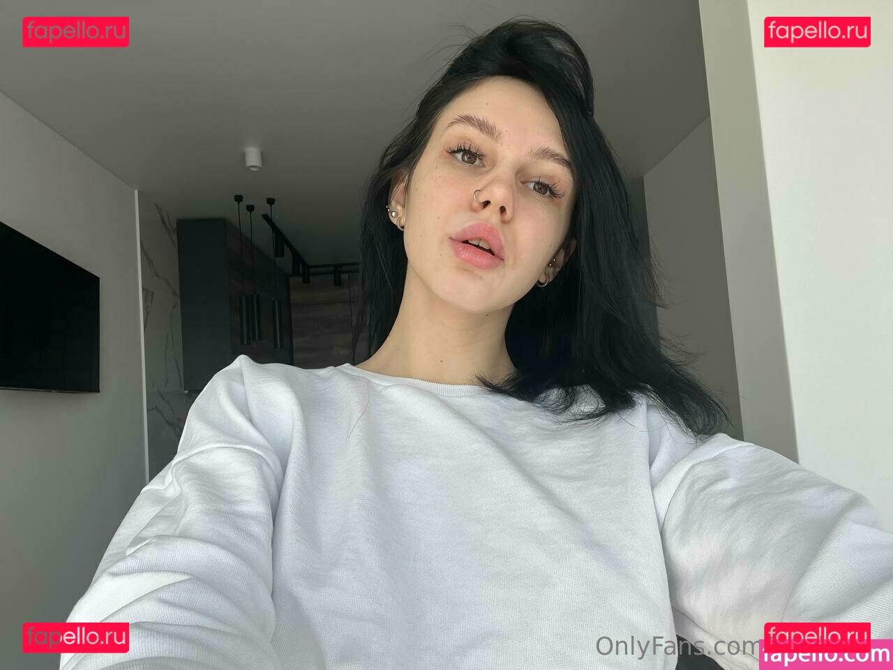 adele.bee / adelebee Onlyfans Photo Gallery 