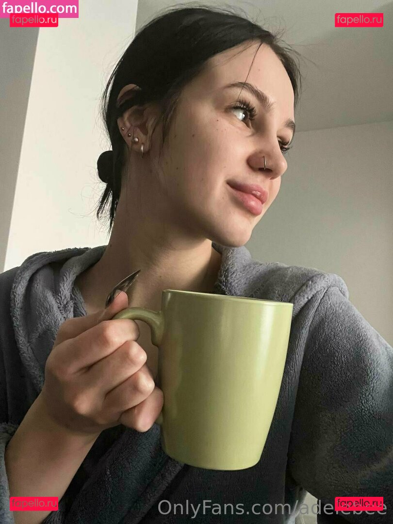 adele.bee / adelebee Onlyfans Photo Gallery 