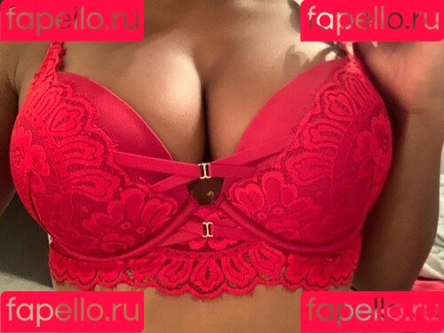 canadianyogababefree Onlyfans Photo Gallery 