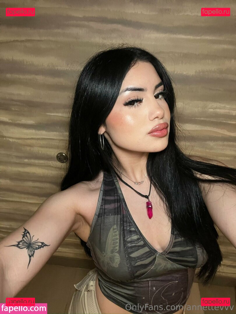 annettevasquezzz / annettevvv Onlyfans Photo Gallery 