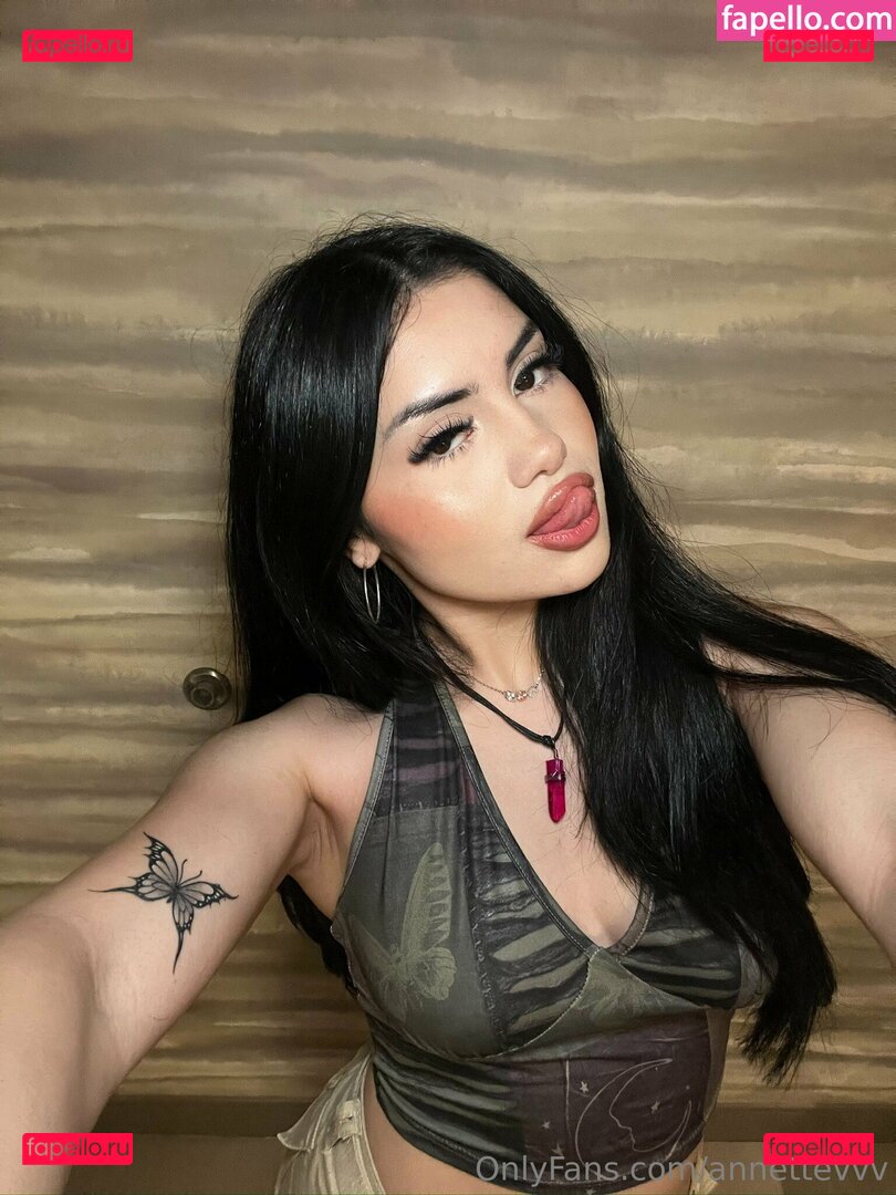 annettevasquezzz / annettevvv Onlyfans Photo Gallery 