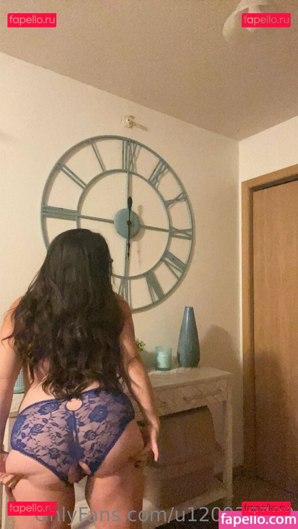 lacymonroe883 / u120936732 Onlyfans Photo Gallery 