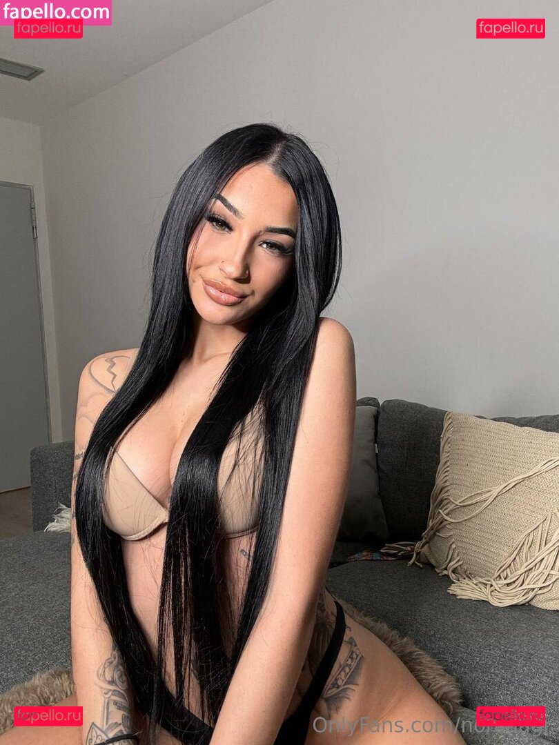 noraaagr Onlyfans Photo Gallery 