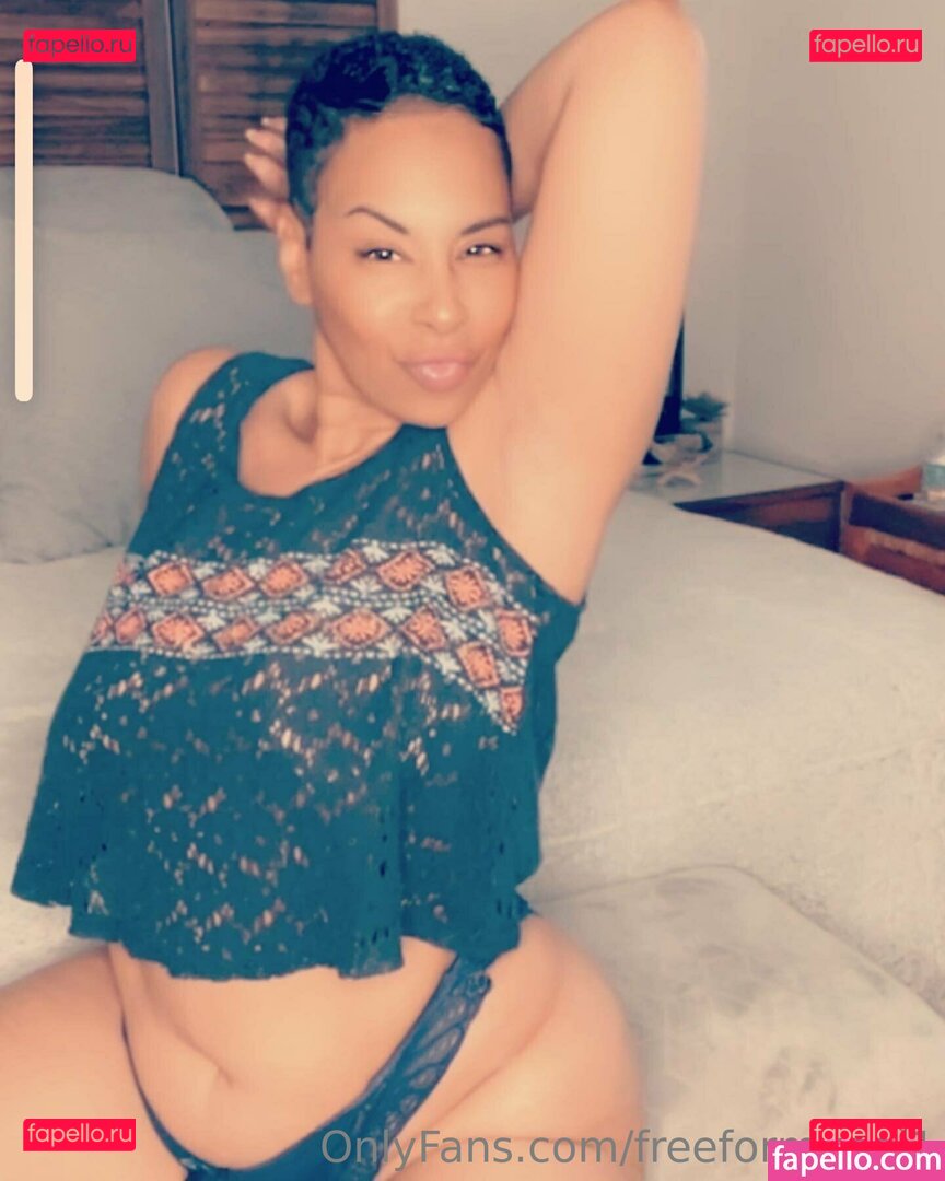 freeformfive / freeformyogi1 Onlyfans Photo Gallery 