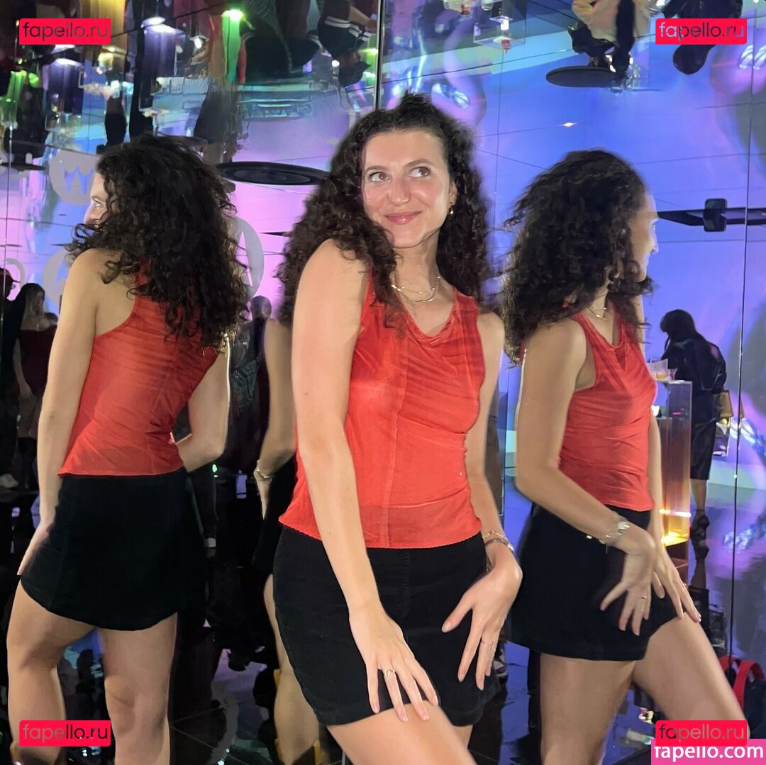 Yvette Segan / yvettesegan Onlyfans Photo Gallery 