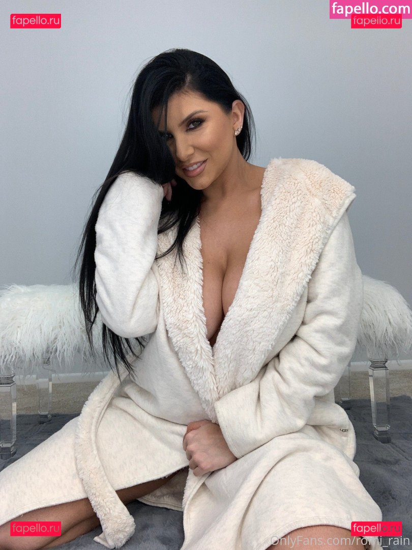 Romi Rain / Romi_Rain / romirain Onlyfans Photo Gallery 