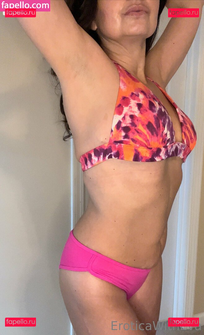 eroticawitheva / evolving_with_eve Onlyfans Photo Gallery 