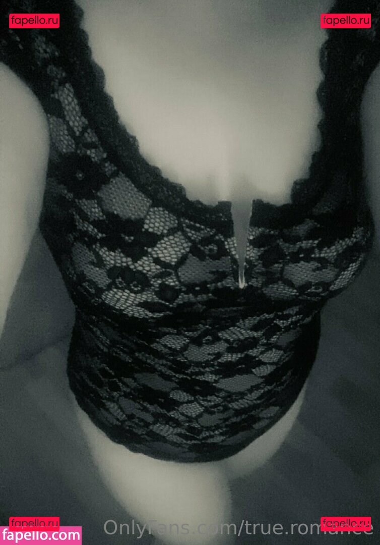 true.romance Onlyfans Photo Gallery 