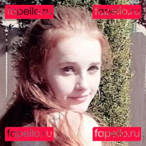 Arabella / arabellachi / arabelleraphael / https: / witchbella Onlyfans Photo Gallery 