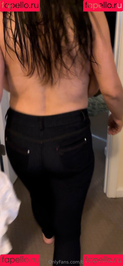 BustingMyButtons / https: Onlyfans Photo Gallery 