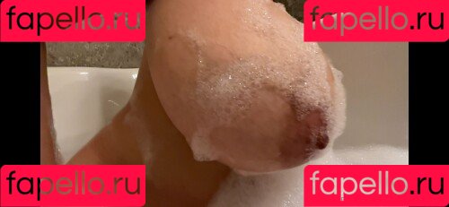 BustingMyButtons / https: Onlyfans Photo Gallery 