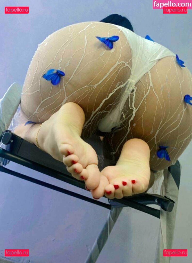 adrieamb / adripiecitos Onlyfans Photo Gallery 