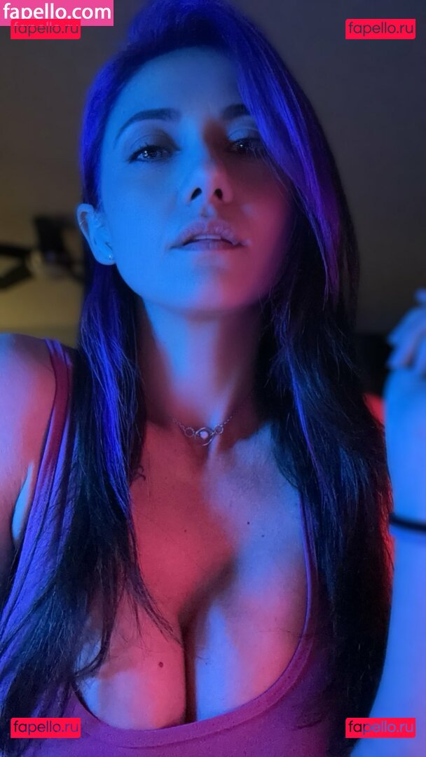 Convallariaxo / xoconvallariaxo Onlyfans Photo Gallery 