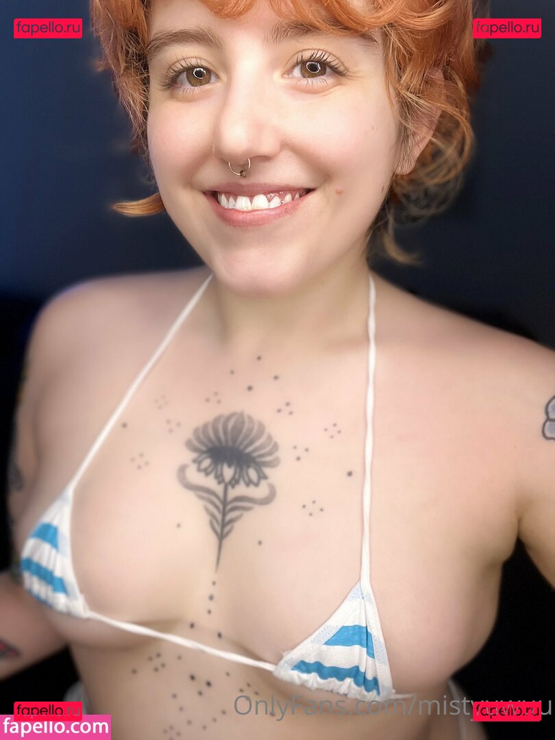 _gothmom / gothgamerfree Onlyfans Photo Gallery 