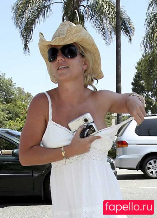 britneyspears / hot_mom_adventurebrit3 / https: Onlyfans Photo Gallery 