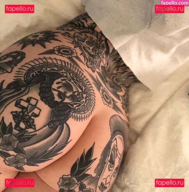 Gia_String / giastring Onlyfans Photo Gallery 