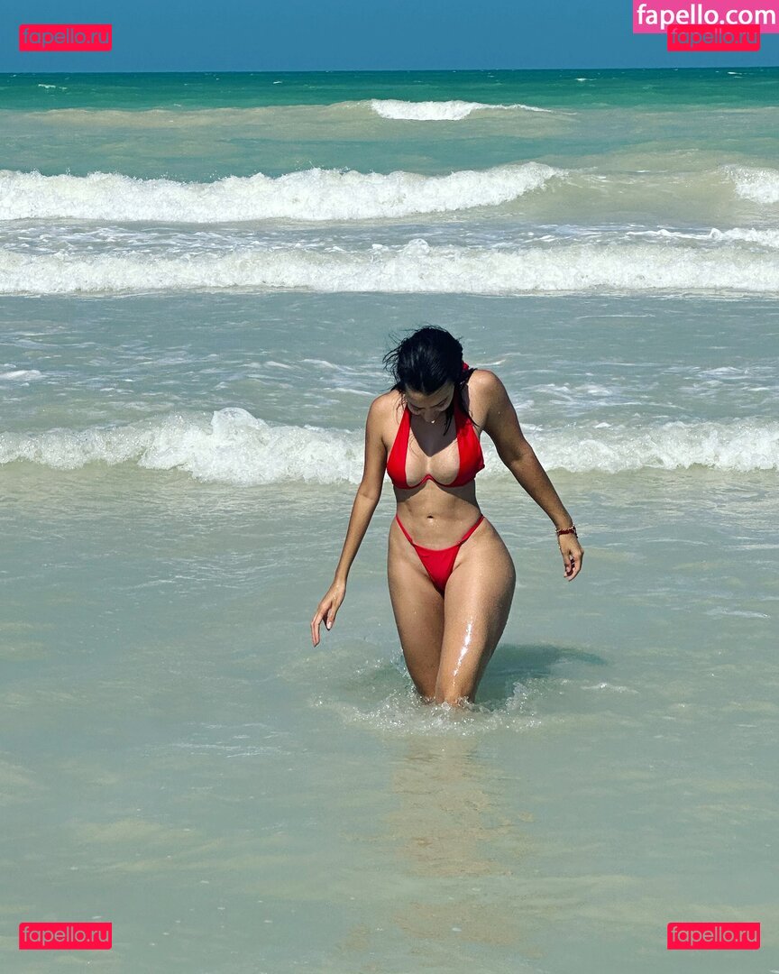 Lorena Flota / https: / lorenaflota Onlyfans Photo Gallery 