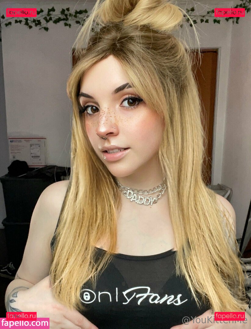 aykittenme / youkittenme Onlyfans Photo Gallery 