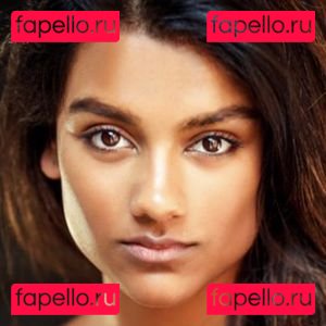 Simone Ashley / simoneasshley Onlyfans Photo Gallery 