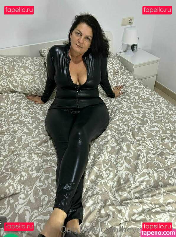 Monique / heymonique / https: / moniquehottie Onlyfans Photo Gallery 