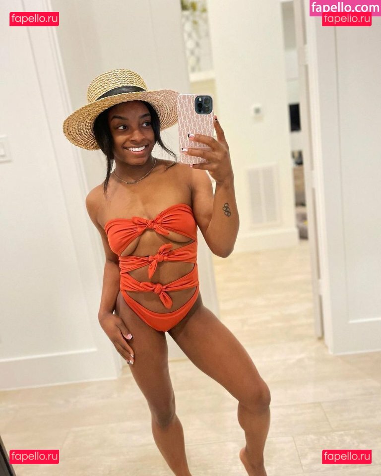 Simone Biles / Simone_Biles / simonebiles / slaymate Onlyfans Photo Gallery 