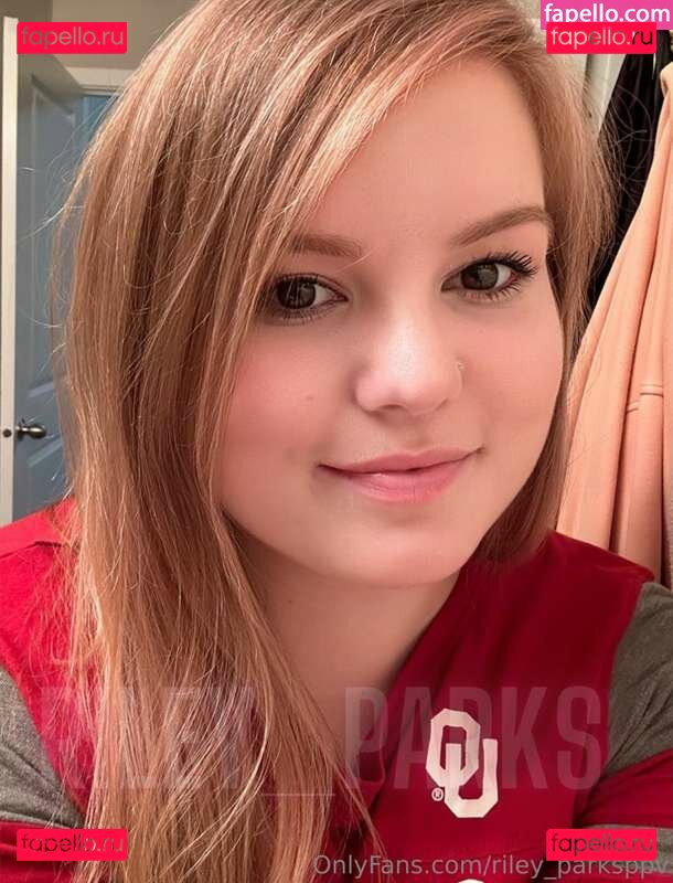 Riley Parks / https: / riley_parks / riley_parksof Onlyfans Photo Gallery 