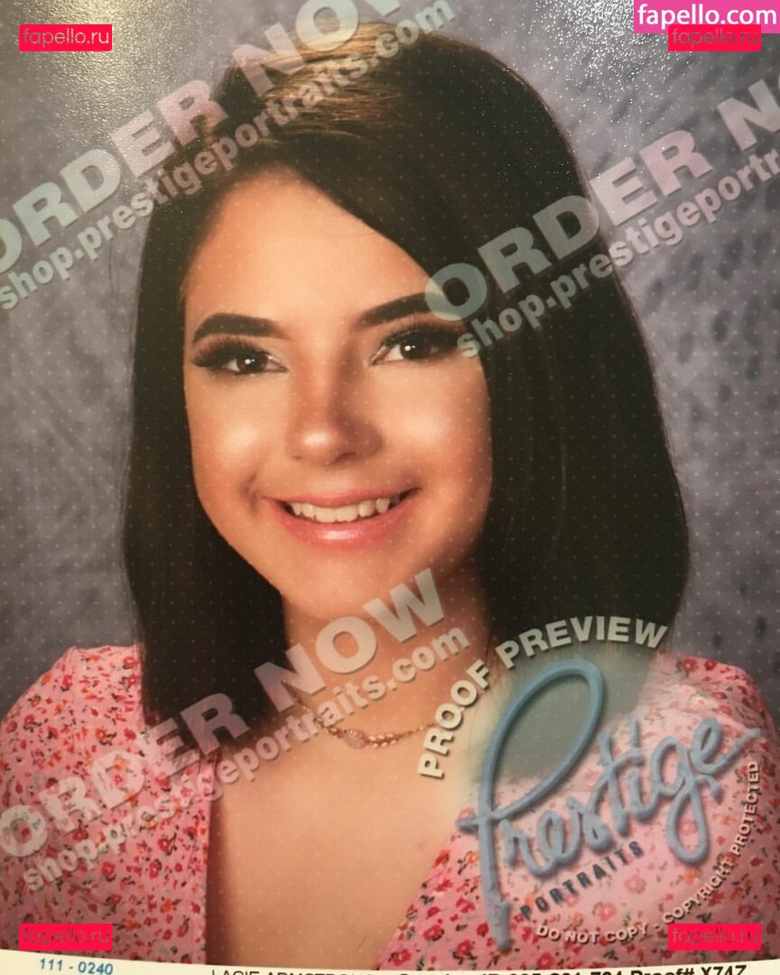 https: / lacebeth / laciearmstrong Onlyfans Photo Gallery 